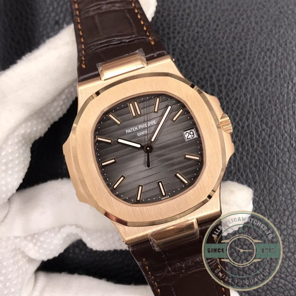 Replica Nautilus 5711G-014 Patek Philippe 59 mm, Rose Gold, Leather - High-Grade Replica Watch