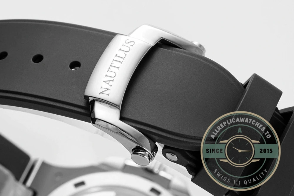 Replica Nautilus 5726/1A Annual Calendar, Moon phases 40.5 mm, Steel, White Dial - Affordable Luxury Replica Timepiece