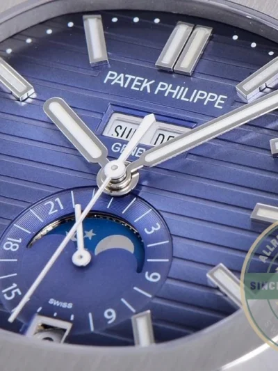 Replica Nautilus 5726A-001 Patek Philippe Annual Calendar, Moon phases. 40.5 mm, Blue Strap, Blue Dial - Swiss-Made Clone Watch