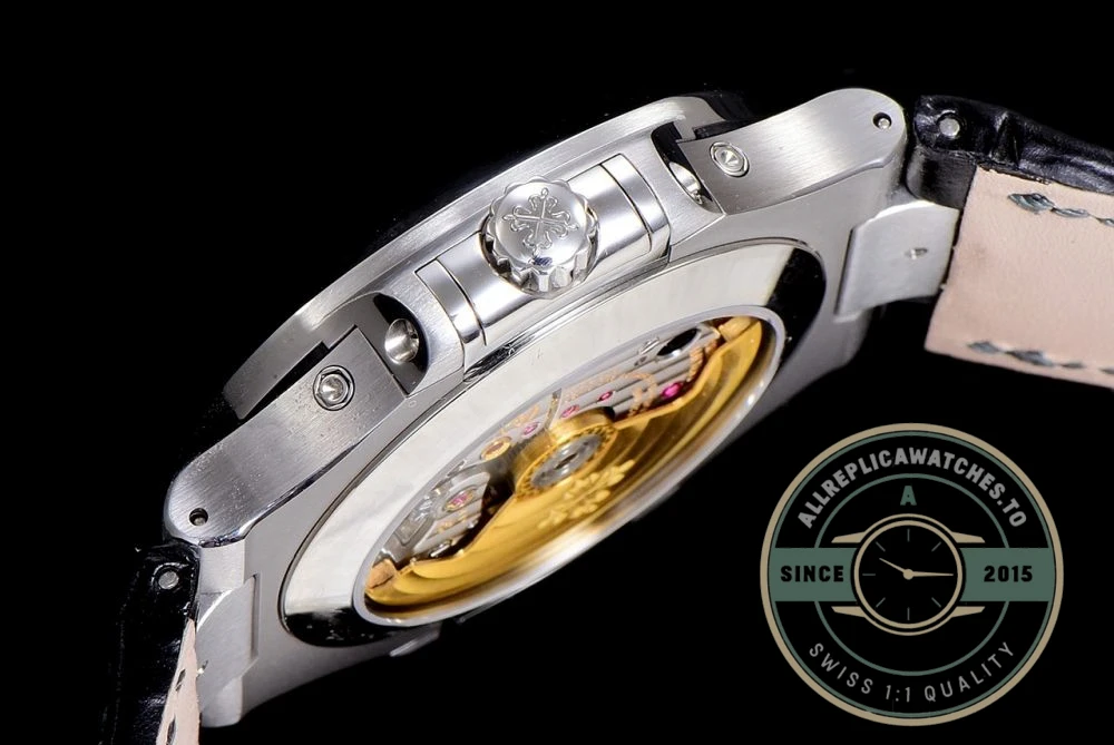 Replica Nautilus 5726A-001 Patek Philippe Annual Calendar, Moon phases. 40.5 mm, Blue Strap, Blue Dial - Budget Luxury Replica Watch