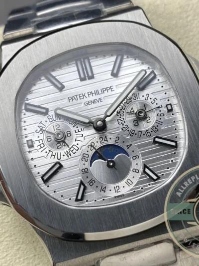 Replica Nautilus 5740/1G-001 Patek Philippe Perpetual Calendar 40 mm, White gold, White Dial - Factory Super Clone Watch