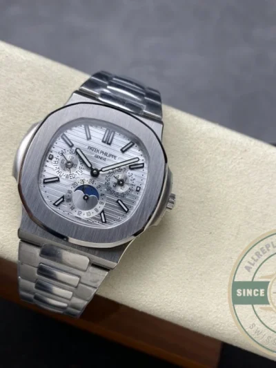 Replica Nautilus 5740/1G-001 Patek Philippe Perpetual Calendar 40 mm, White gold, White Dial - Luxury Replica Watch