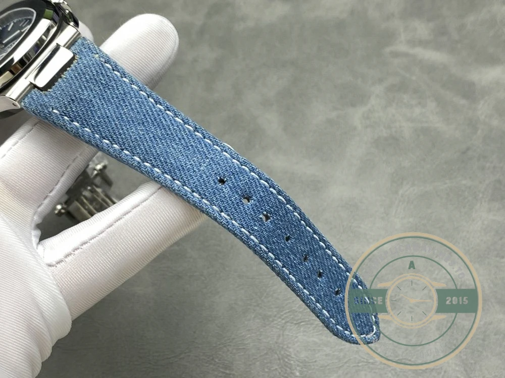 Replica Nautilus 5980/60G-001 Patek Philippe Flyback chronograph, Date 40.5 mm, White gold, Denim - Premium Super Clone Watch