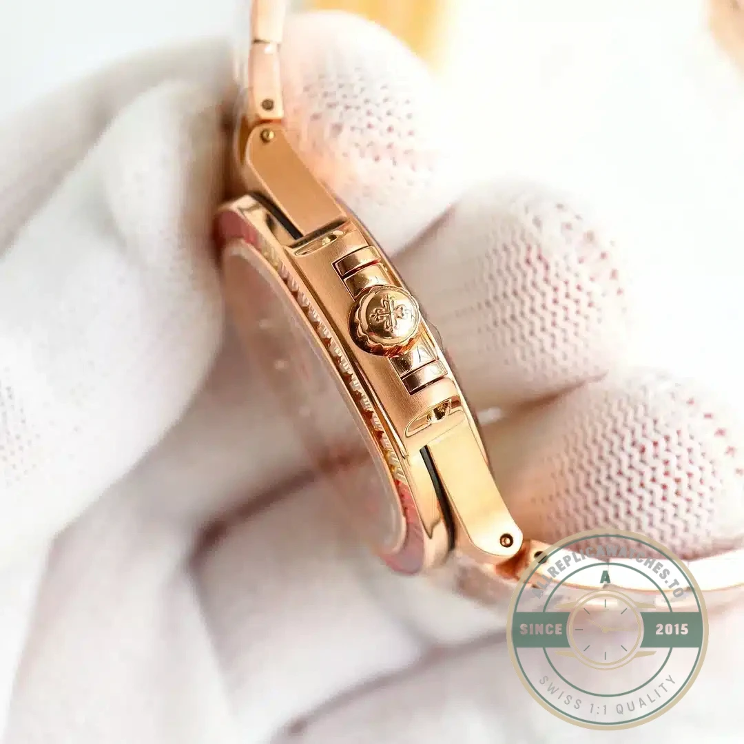 Replica Nautilus 7118/1300R-001 Patek Philippe “Ladies Automatic” 35.2 mm, Rose gold - Luxury Replica Watch
