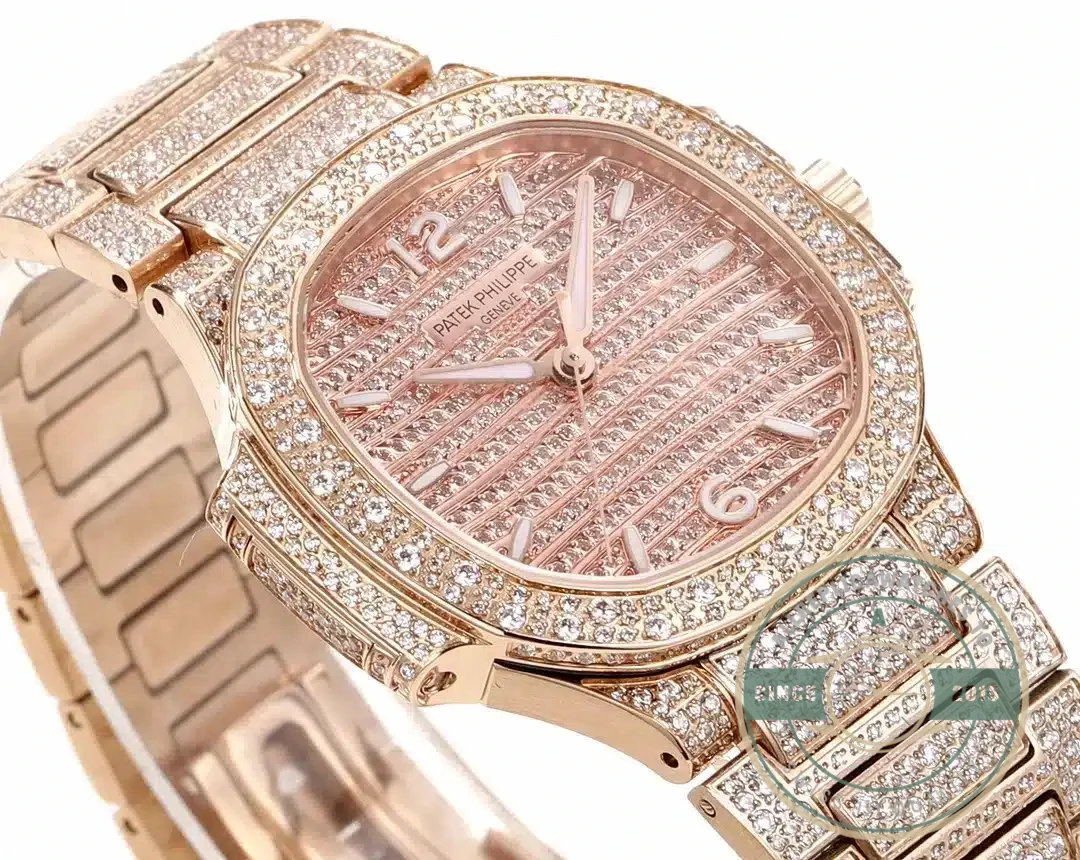 Replica Nautilus 7118/1450 Patek Philippe “Ladies Automatic” 35.2 mm, Rose gold - Premium Super Clone Watch