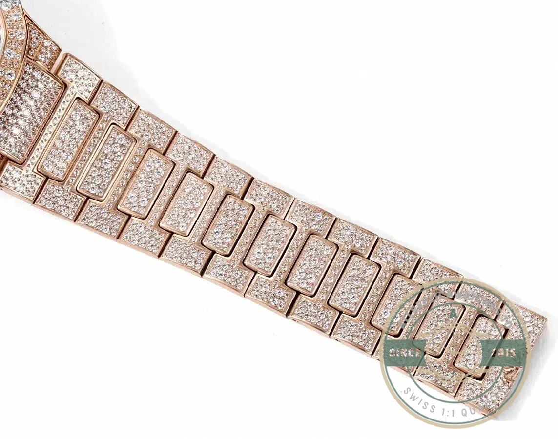 Replica Nautilus 7118/1450 Patek Philippe “Ladies Automatic” 35.2 mm, Rose gold - Budget Luxury Replica Watch