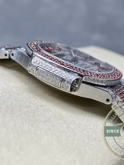Replica Nautilus 7118/1452G-002 Patek Philippe “Ladies Automatic” 35.2 mm, Red Diamonds - Top-Tier Swiss Replica Watch