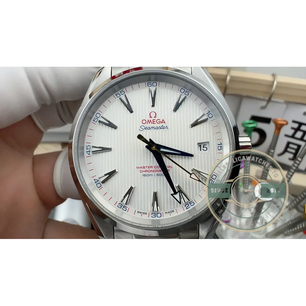 Sapphire crystal with anti-reflective treatment on both sides, Omega Aqua Terra replica