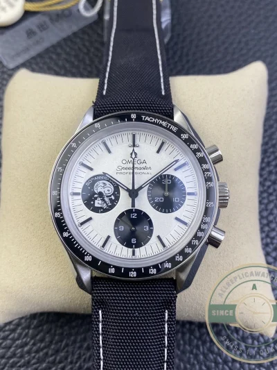 Replica Omega Speedmaster 310.32.42.50.02.001 Black - Top-Tier Swiss Replica Watch