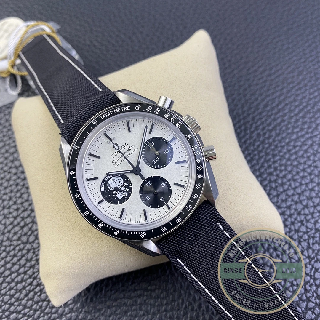 Replica Omega Speedmaster 310.32.42.50.02.001 Black - Swiss-Made Clone Watch