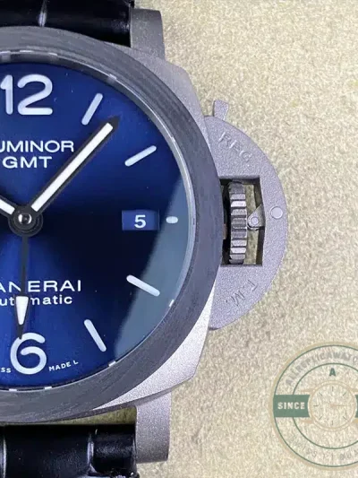 Replica Panerai Luminor GMT PAM 1279 - Budget Luxury Replica Watch