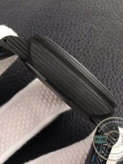 Replica Panerai Luminor Marina PAM01661 44mm - Premium Super Clone Watch
