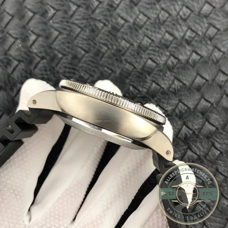 Replica Panerai Luminor Submersible 1950 Amagnetic PAM389 - Best Quality Replica Watch