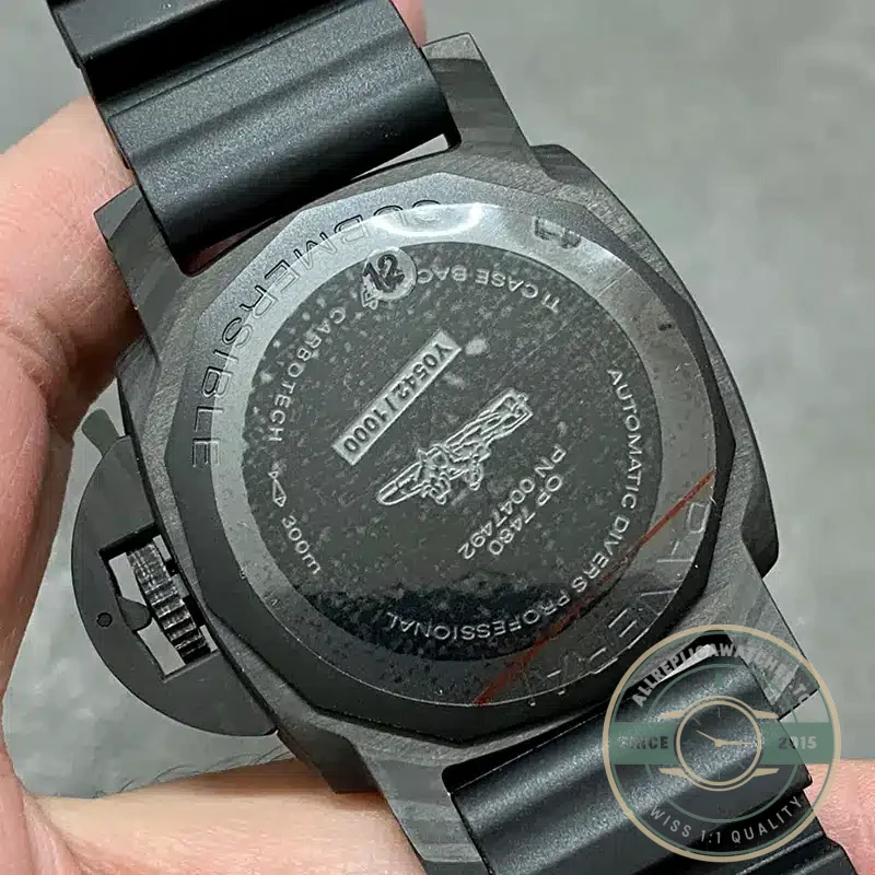 Replica Panerai Submersible Carbotech PAM 2231 Automatic - Factory Super Clone Watch