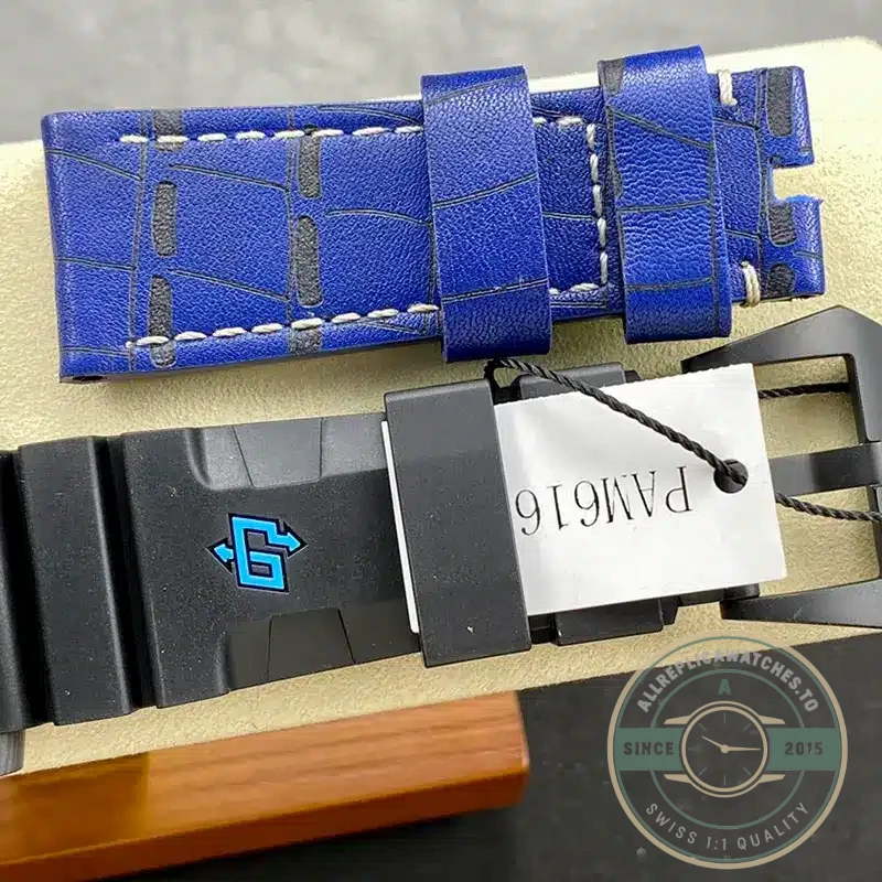 Replica Panerai Submersible Carbotech PAM616 - Premium Super Clone Watch