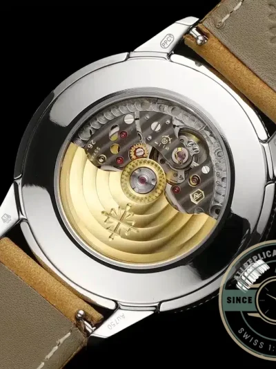 Replica Patek Philippe DATE, SWEEP SECONDS. 40 mm, White gold, 5226G-001 - Luxury Replica Watch