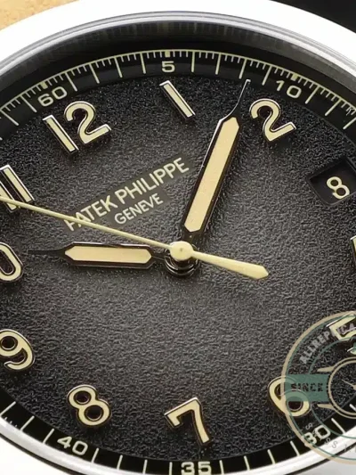 Replica Patek Philippe DATE, SWEEP SECONDS. 40 mm, White gold, 5226G-001 - Swiss-Made Clone Watch
