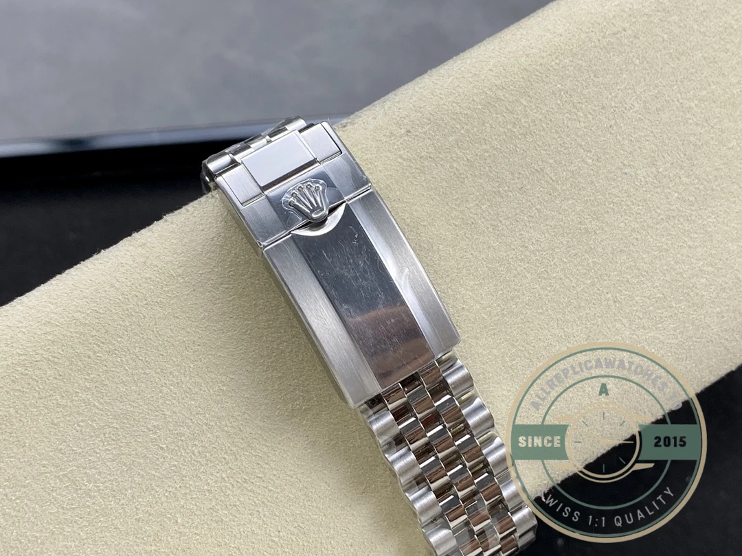 Replica Rolex GMT-Master II Sprite 126720VTNR - Best Quality Replica Watch