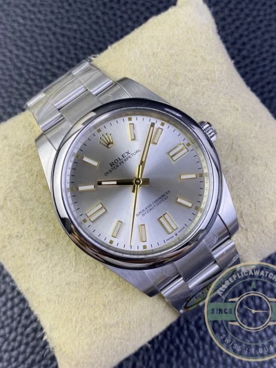 Replica Rolex Oyster Perpetual m124300-0001 41mm - High-Grade Replica Watch