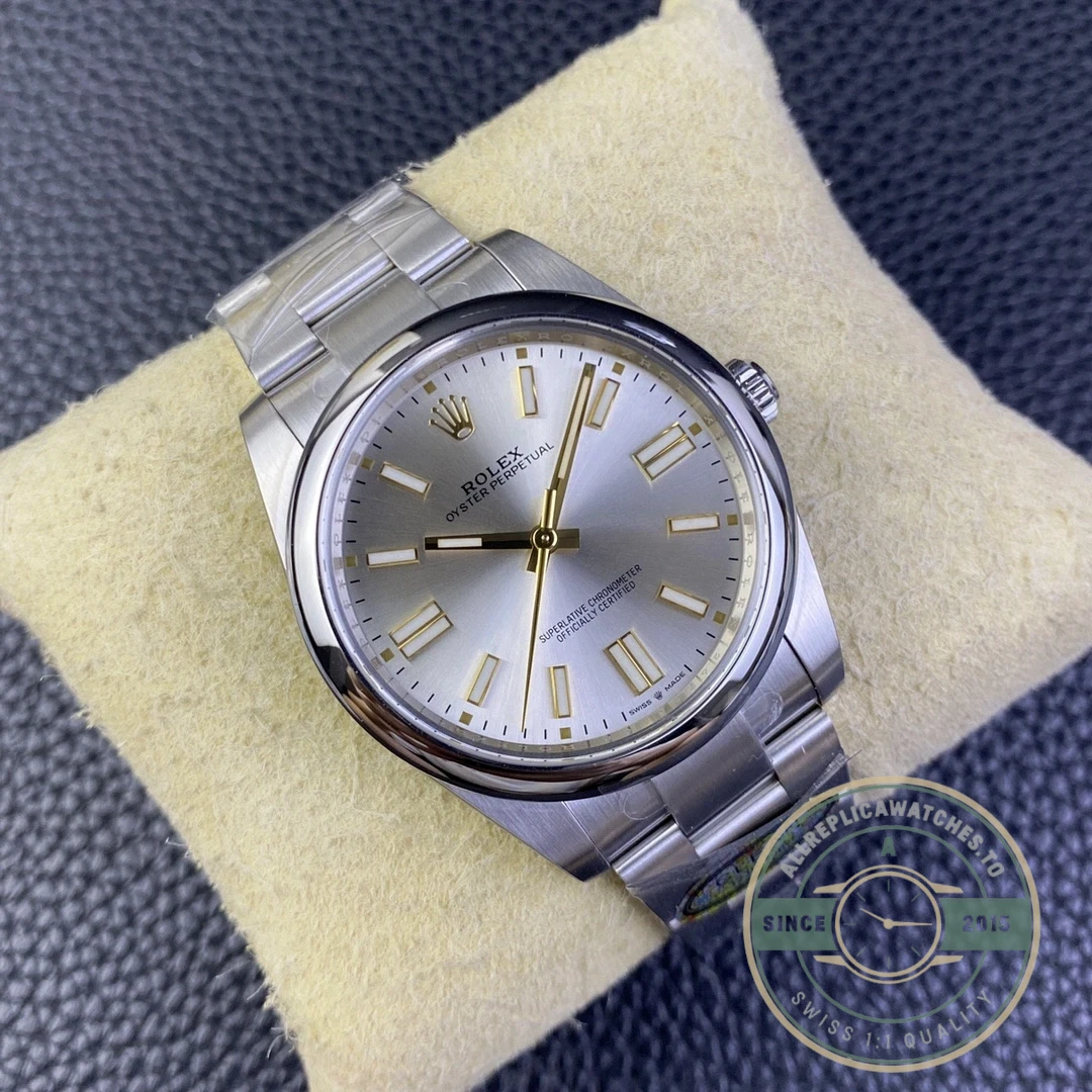 Replica Rolex Oyster Perpetual m124300-0001 41mm - High-Grade Replica Watch