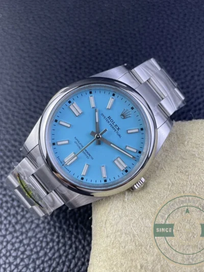 Replica Rolex Oyster Perpetual m124300-0006 41mm - Swiss Movement Replica Watch