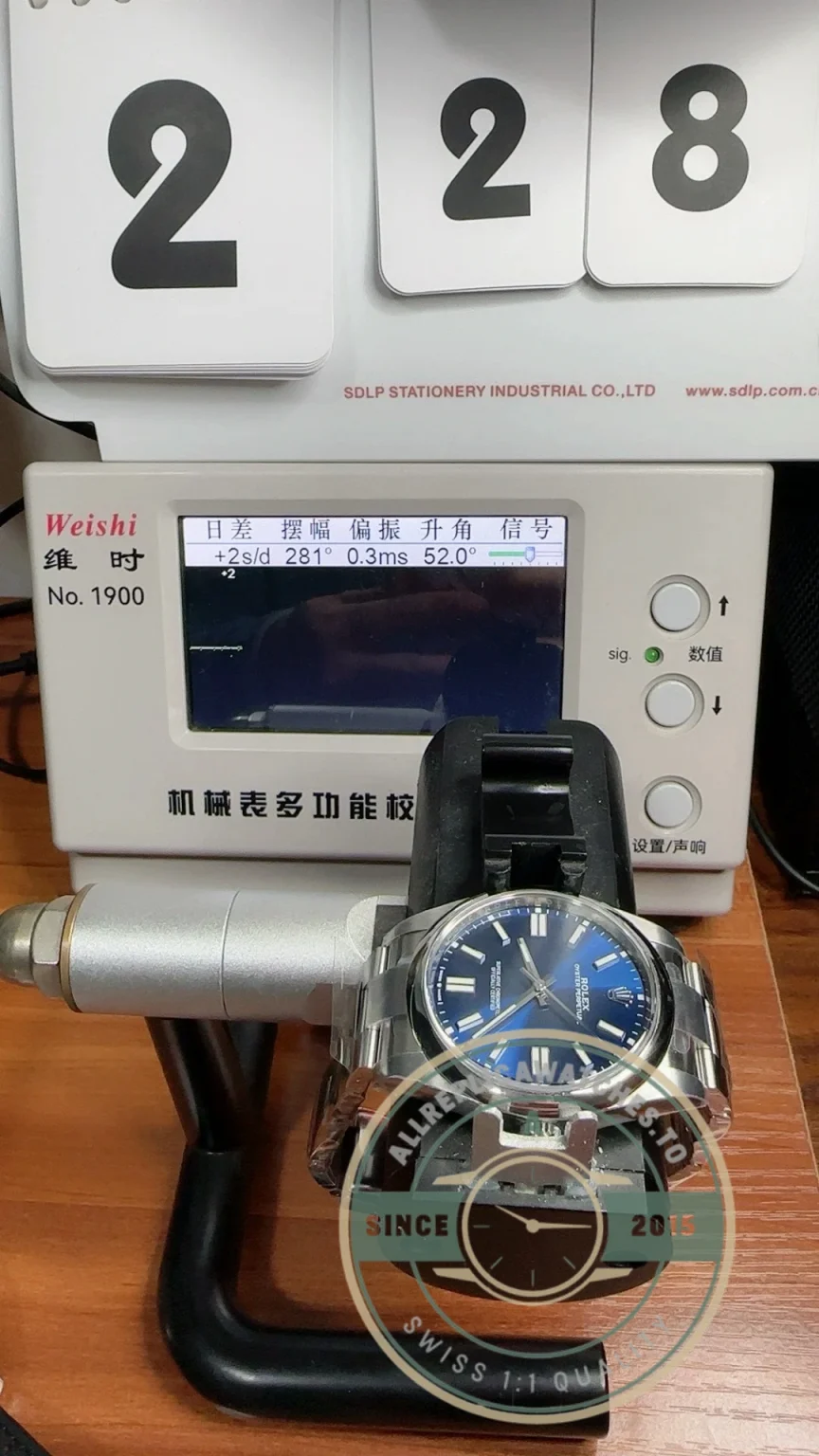 Replica Rolex Oyster Perpetual series m124300-0003 41mm - Swiss Movement Replica Watch