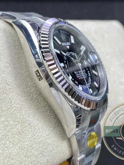 Replica Rolex Sky-Dweller m326934 42mm Black Dial - Swiss-Made Clone Watch