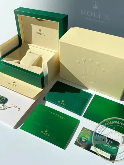 Replica Rolex Wooden Box - Affordable Luxury Replica Timepiece