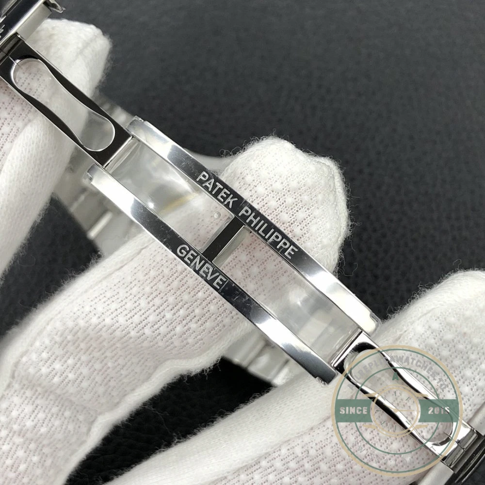 Replica Tiffany & Co Nautilus 5711/1A 40 mm, Stainless Steel - Affordable Luxury Replica Timepiece