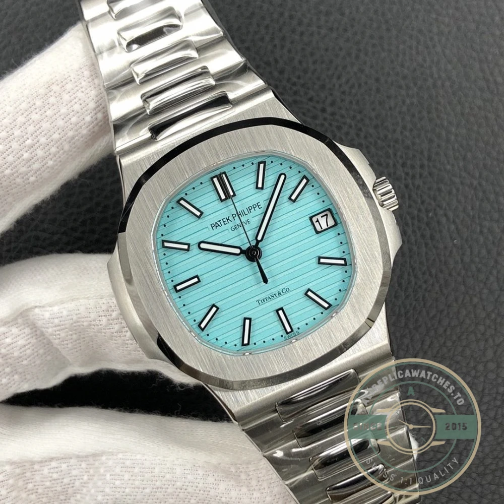 Replica Tiffany & Co Nautilus 5711/1A 40 mm, Stainless Steel - High-Grade Replica Watch