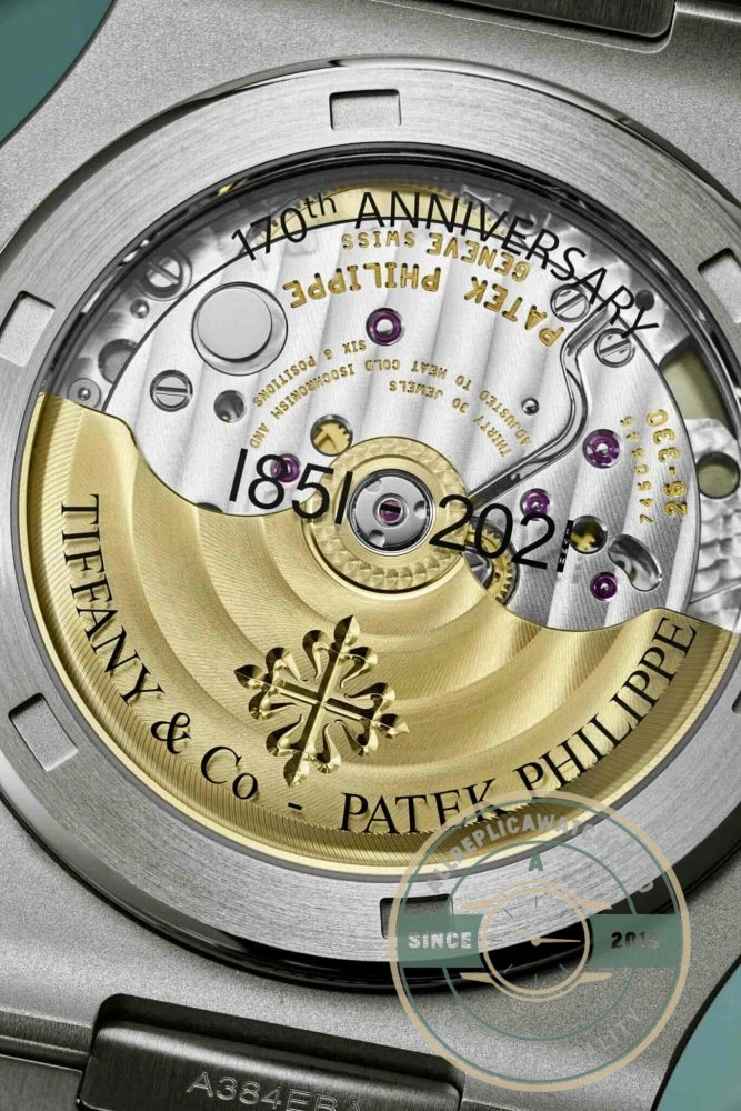 Replica Tiffany & Co Nautilus 5711/1A 40 mm, Stainless Steel - High-Grade Replica Watch