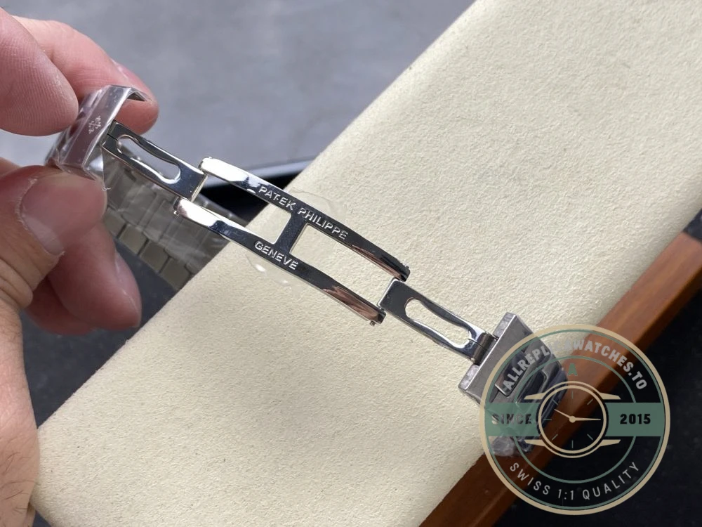 Replica Tiffany Nautilus 5740/1G Patek Philippe Perpetual Calendar 40 mm, White - Affordable Luxury Replica Timepiece