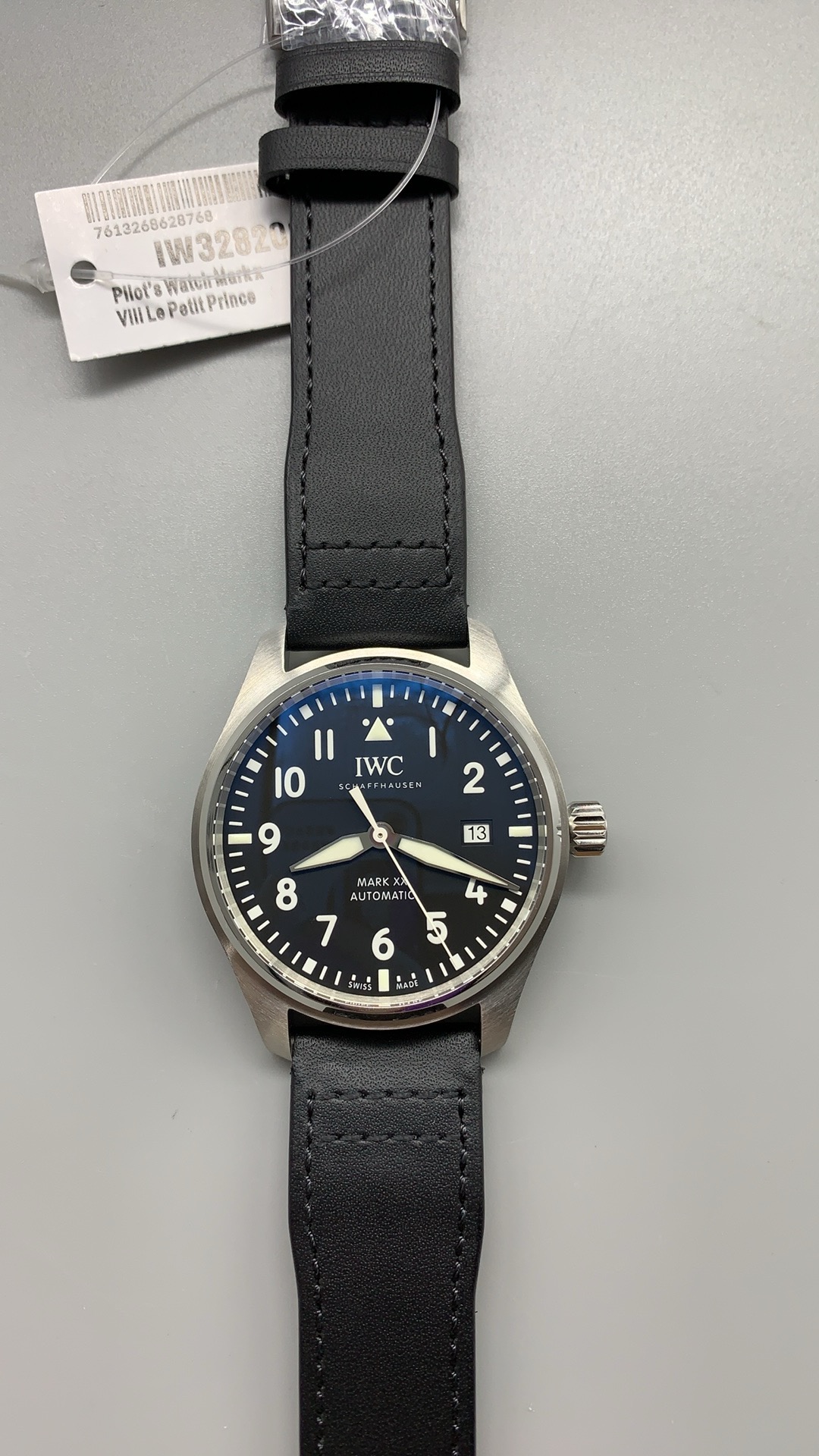 Triangle index at twelve orienting the matte black Mark XX clone dial