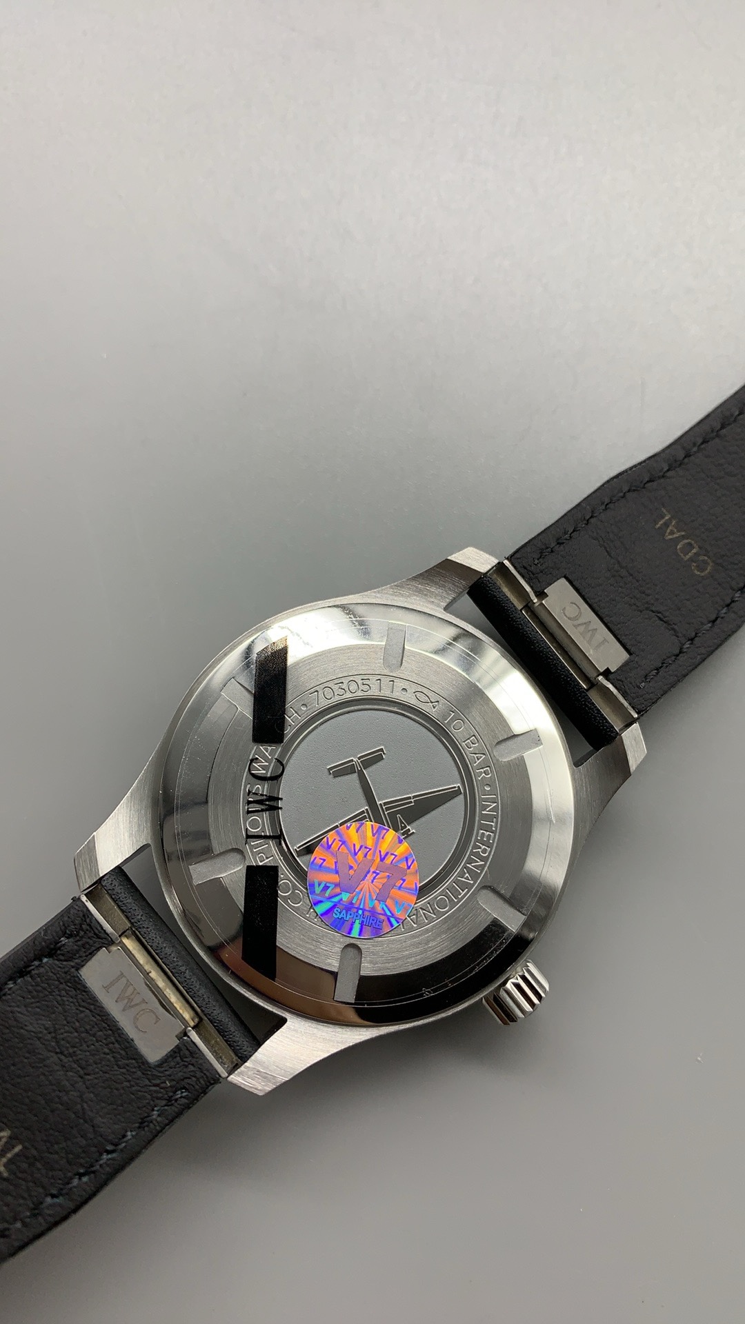 Convex sapphire crystal sitting flush with the bezel of this Mark XX replica