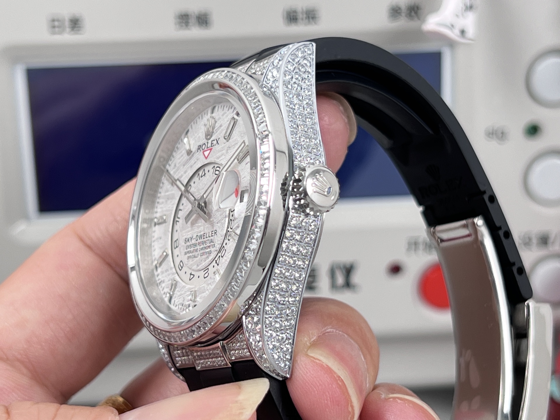 Replica Sky-Dweller  Meteorite Dial 336259TBR Diamond Bezel - Image 6