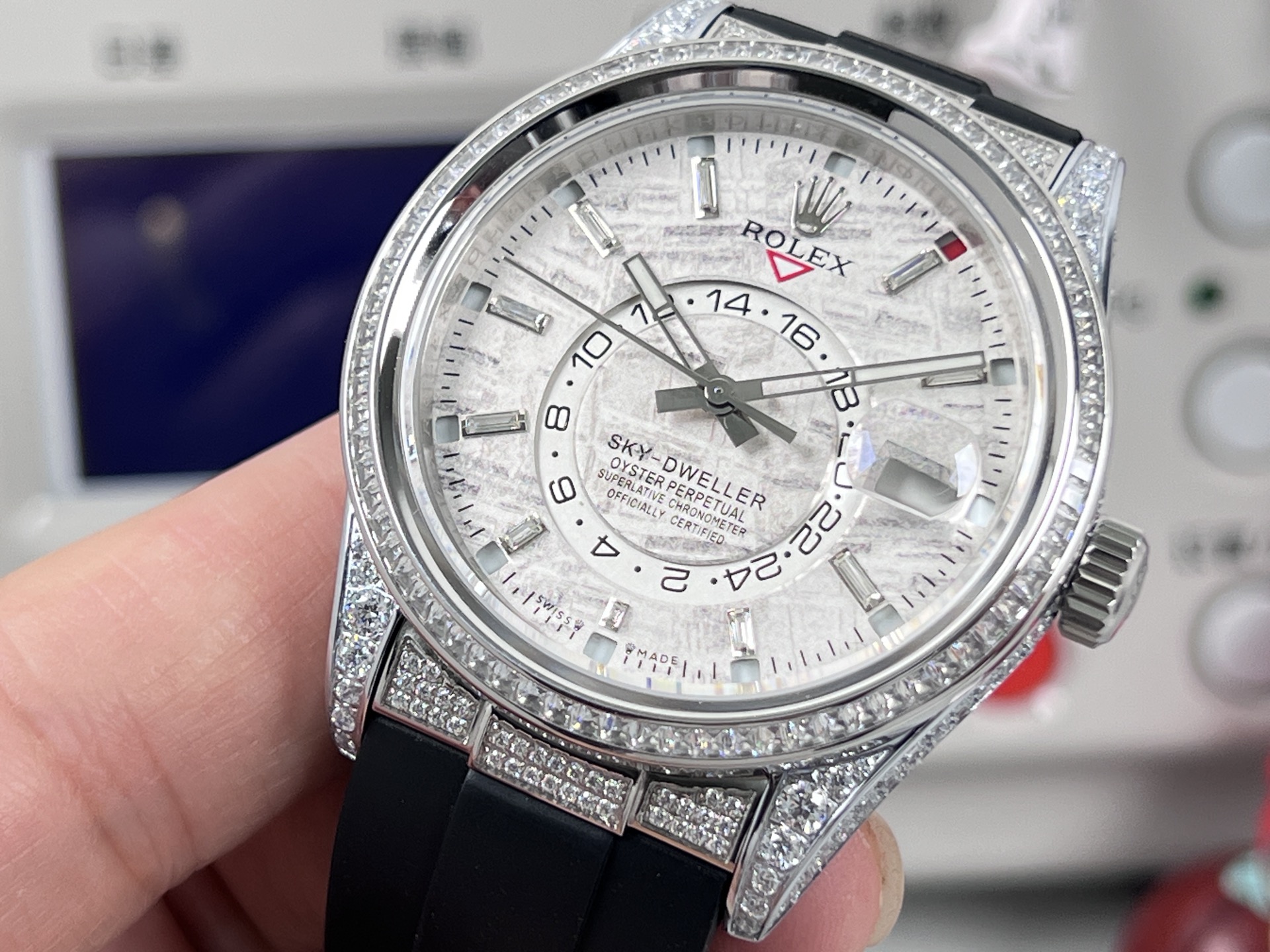 Replica Sky-Dweller  Meteorite Dial 336259TBR Diamond Bezel - Image 7