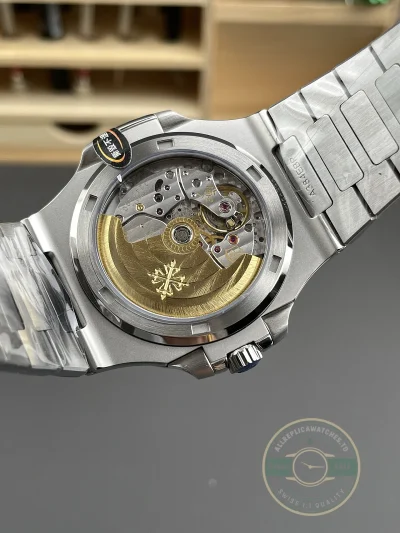 Replica Nautilus 5711/1A-010 Patek Philippe 40 mm, Stainless Steel, Dark Blue Dial