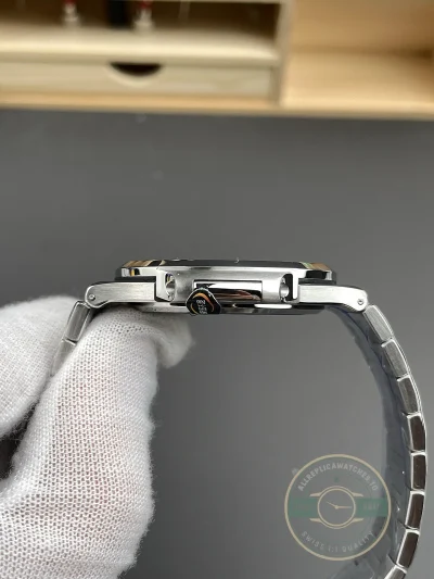 Replica Nautilus 5711/1A-010 Patek Philippe 40 mm, Stainless Steel, Dark Blue Dial