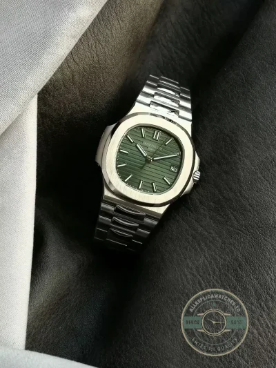 Replica Nautilus 5711/1A 40 mm, Stainless Steel Green Dial