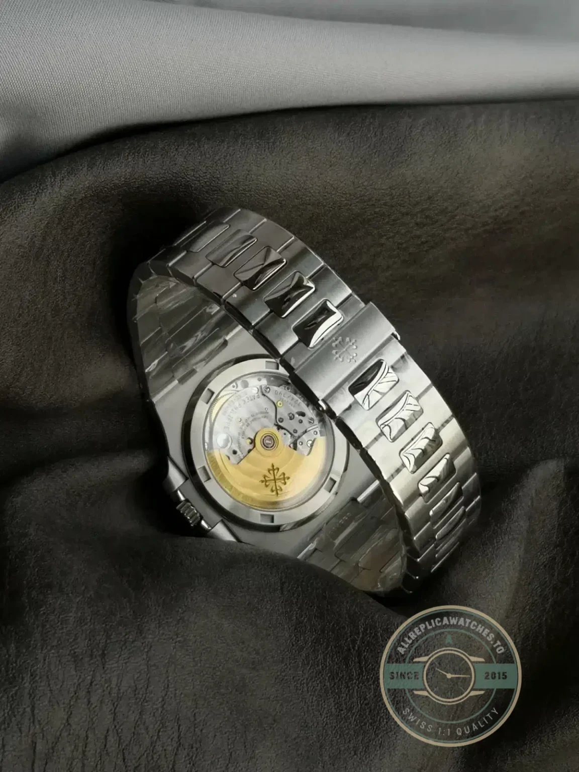 Replica Nautilus 5711/1A 40 mm, Stainless Steel Green Dial