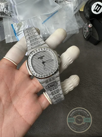 Replica Nautilus 5719/10G-010 Patek Philippe Date, Sweep seconds 40 mm, White gold