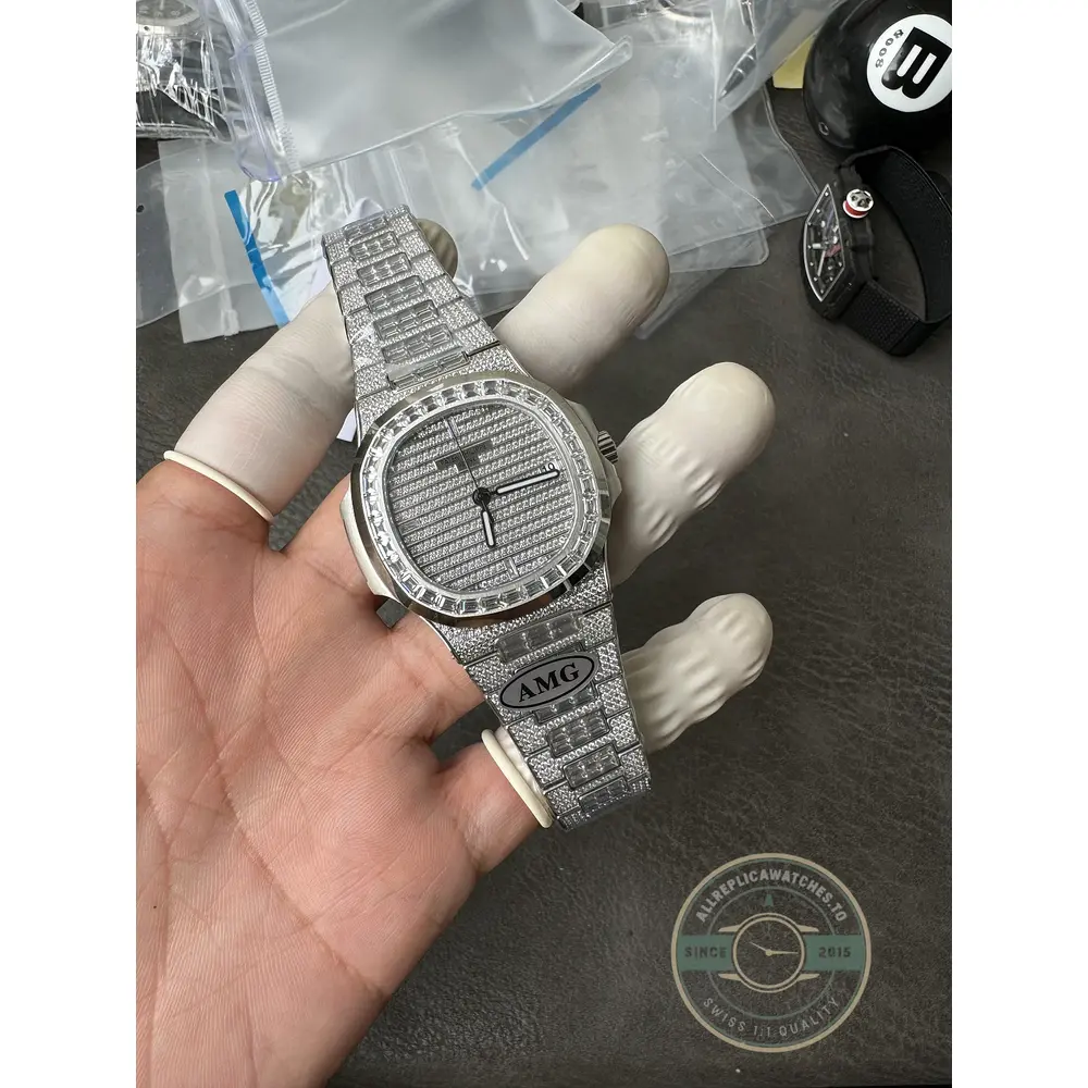 Replica Nautilus 5719/10G-010 Patek Philippe Date, Sweep seconds 40 mm, White gold
