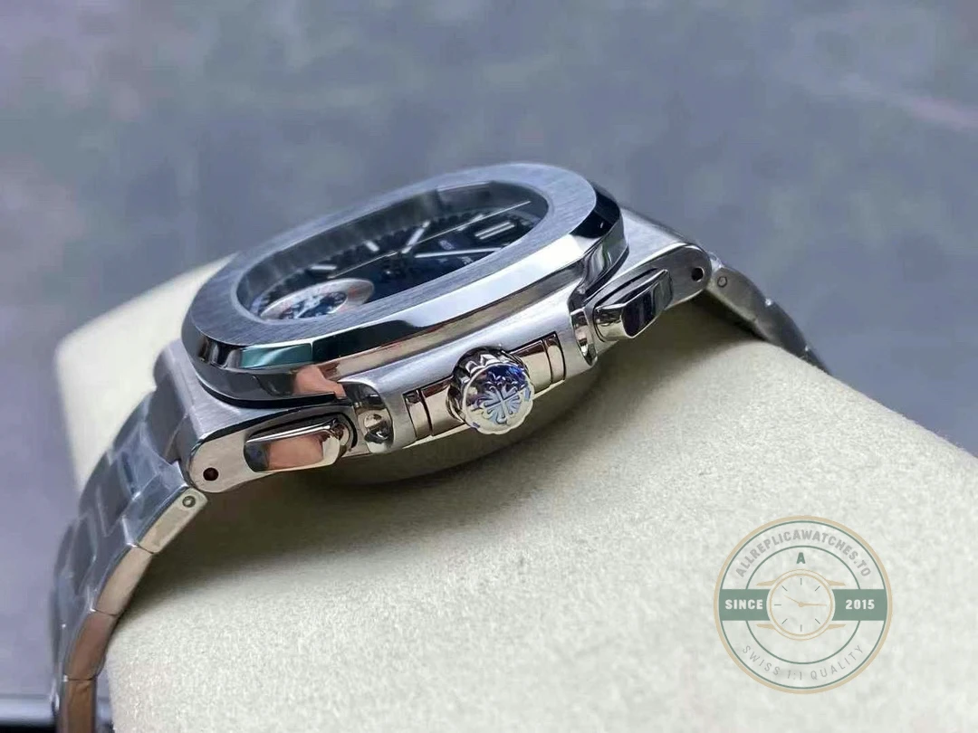 Replica Nautilus 5980/1A-015 Patek Philippe 40 mm, Stainless Steel, Dark Blue Dial