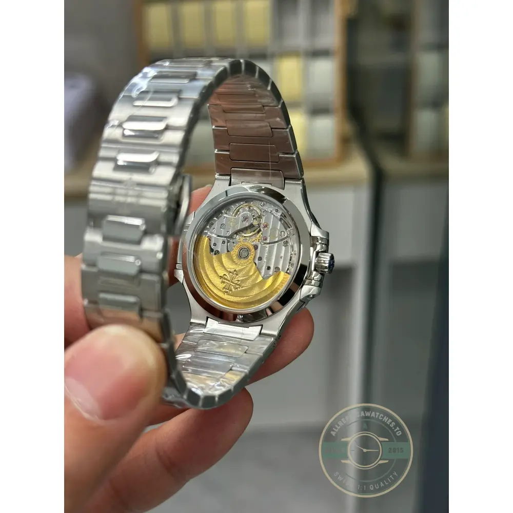 Replica Nautilus 7118/1200A-011 Patek Philippe “Ladies Automatic” 35.2 mm, Steel