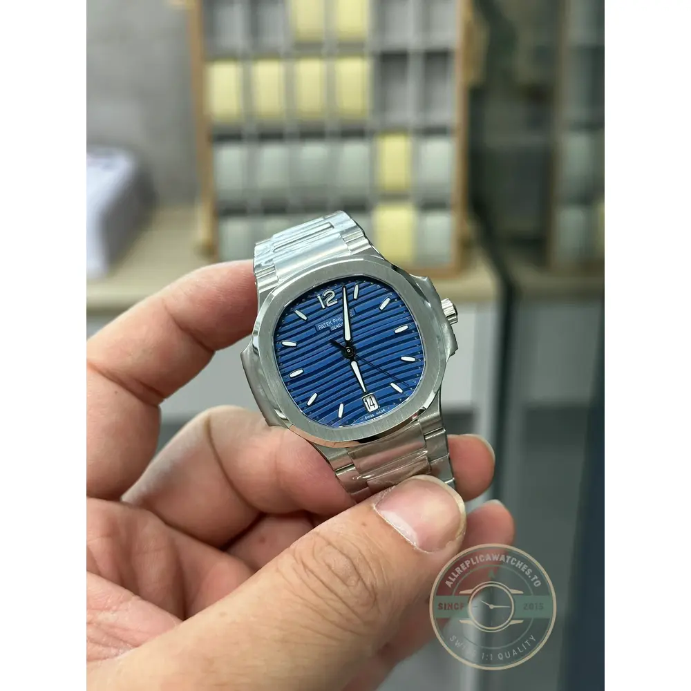 Super Clone Nautilus 7118/1A-001 Patek Philippe “Ladies Automatic”. 35.2 mm, Steel, Blue Dial