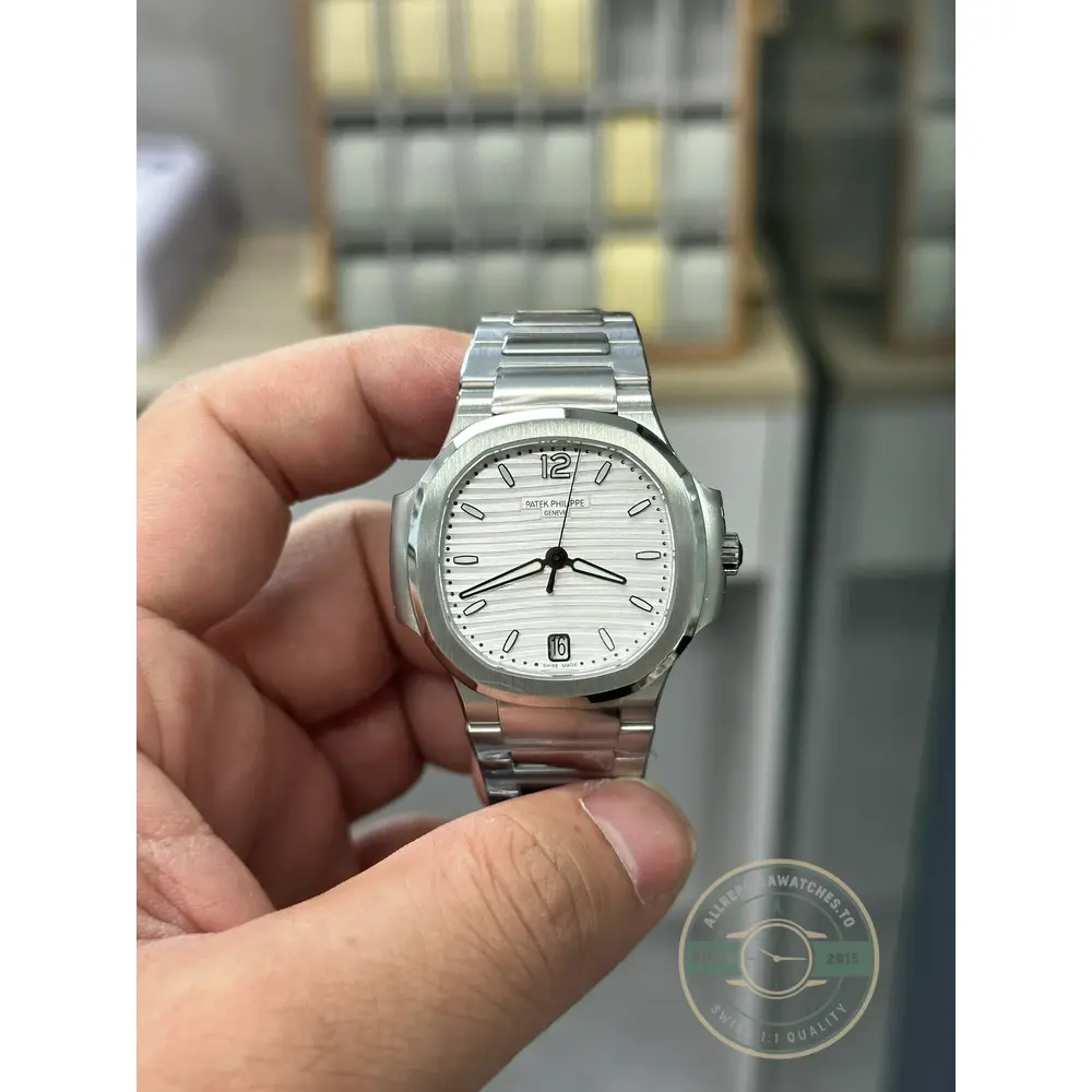 Replica Nautilus 7118/1A-010 Patek Philippe “Ladies Automatic” 35.2 mm, Steel, White Dial