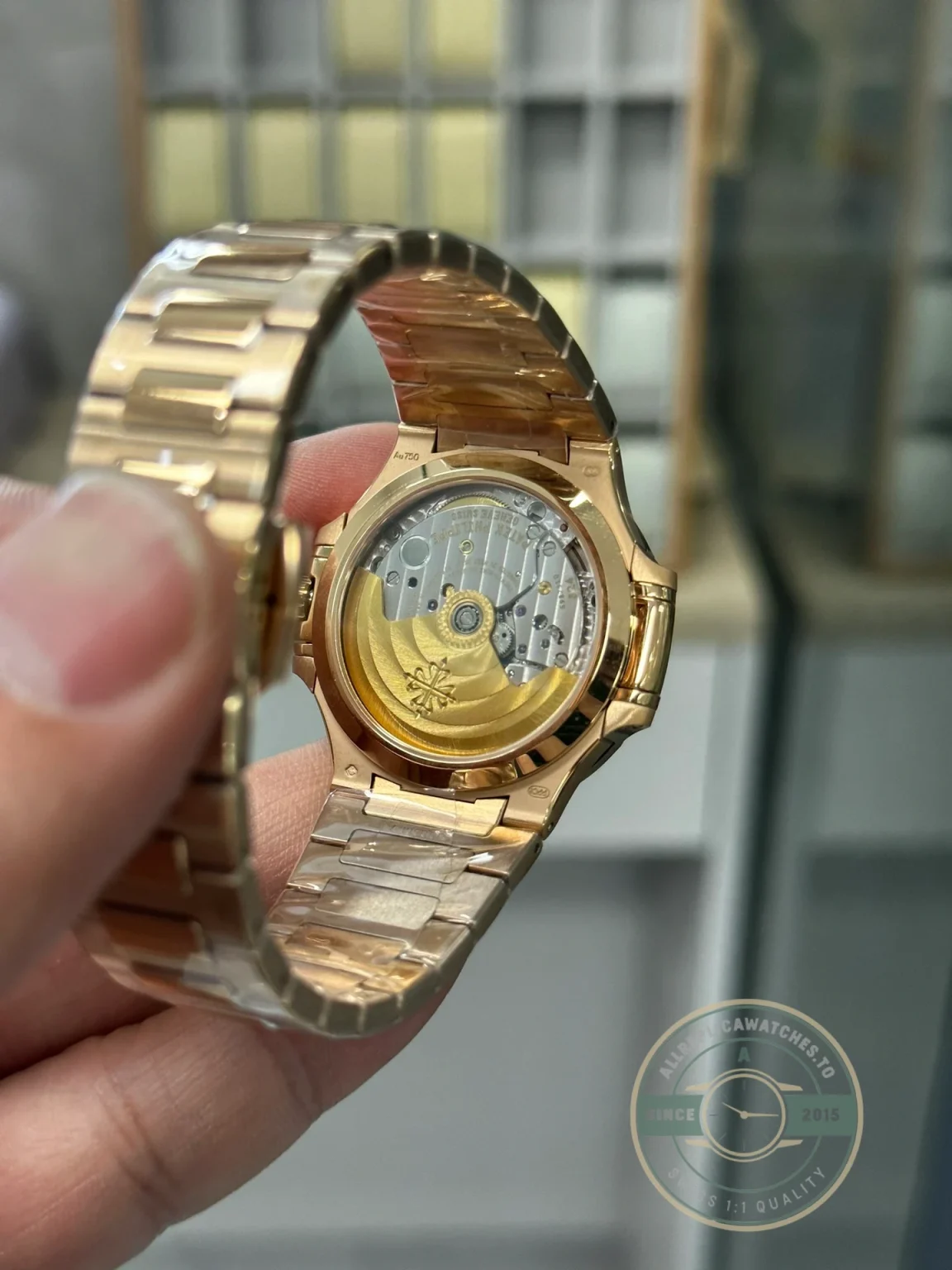 Super Clone Nautilus 7118/1R-001 Patek Philippe “Ladies Automatic” 35.2 mm, Rose gold, White Dial