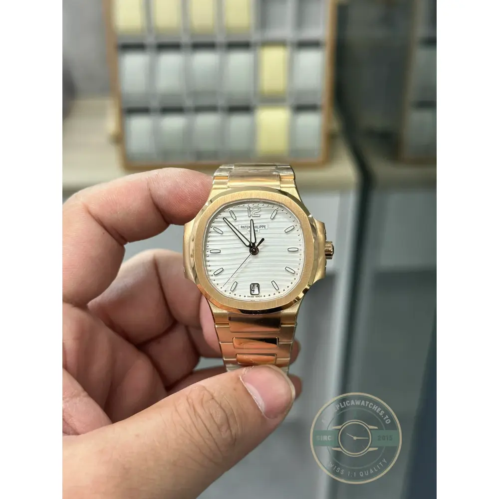 Super Clone Nautilus 7118/1R-001 Patek Philippe “Ladies Automatic” 35.2 mm, Rose gold, White Dial