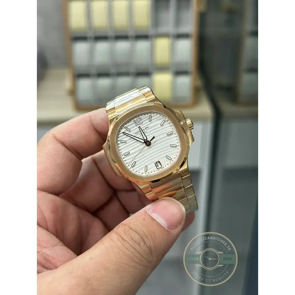 Super Clone Nautilus 7118/1R-001 Patek Philippe “Ladies Automatic” 35.2 mm, Rose gold, White Dial