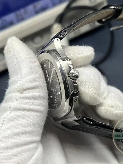 Replica Nautilus 5712G-001 Patek Philippe Moon phases. 40 mm, White gold